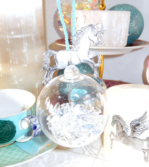 Kristallkugel Einhorn	Einhorn und Pegasus Selenit Teelichter